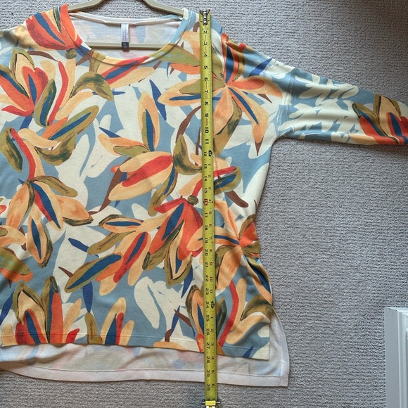 Whimsy Rose Tunic XL - Picture 7 of 9